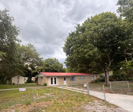 $239,900 | 334 Johnston Street, Fort Pierce, FL 34982