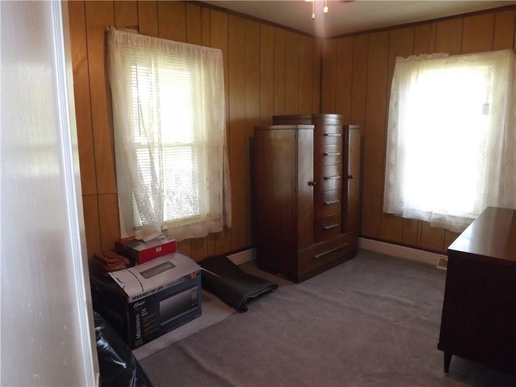 48 South Kings Creek Road Burgettstown, PA 15021 - Photo 5 of 13 Gallery Image 5