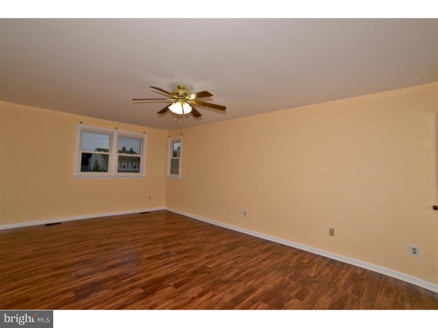 416 Welsford Road Fairless Hills, PA 19030 - Photo 14 of 25 Gallery Image 14