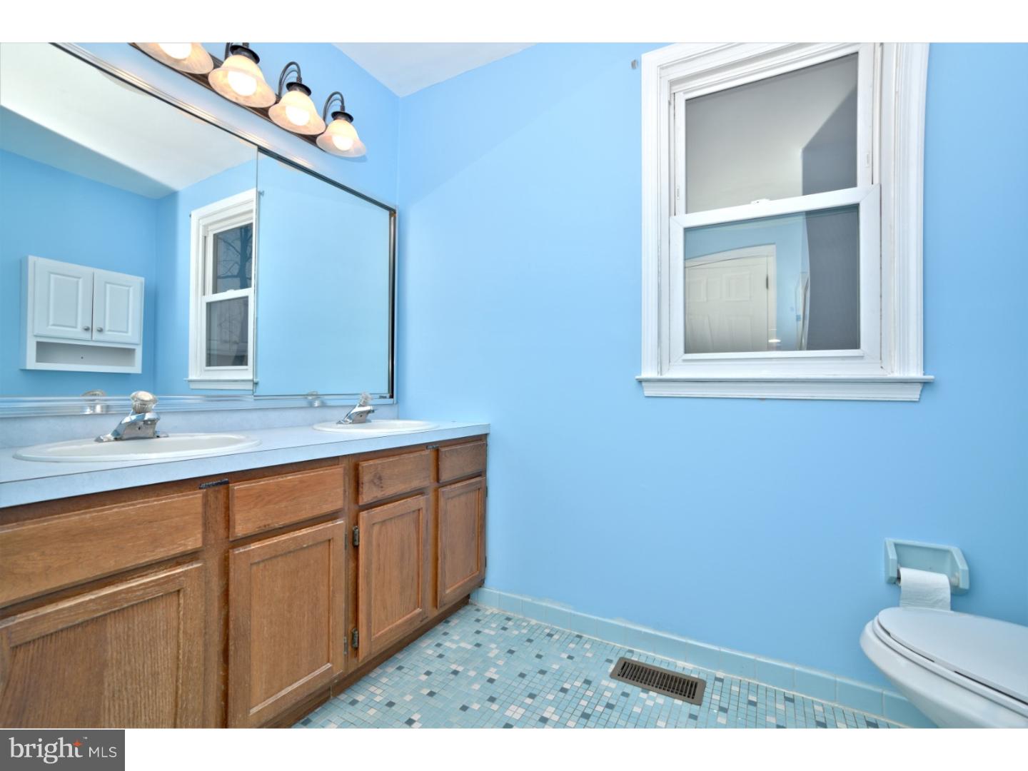 416 Welsford Road Fairless Hills, PA 19030 - Photo 15 of 25 Gallery Image 15