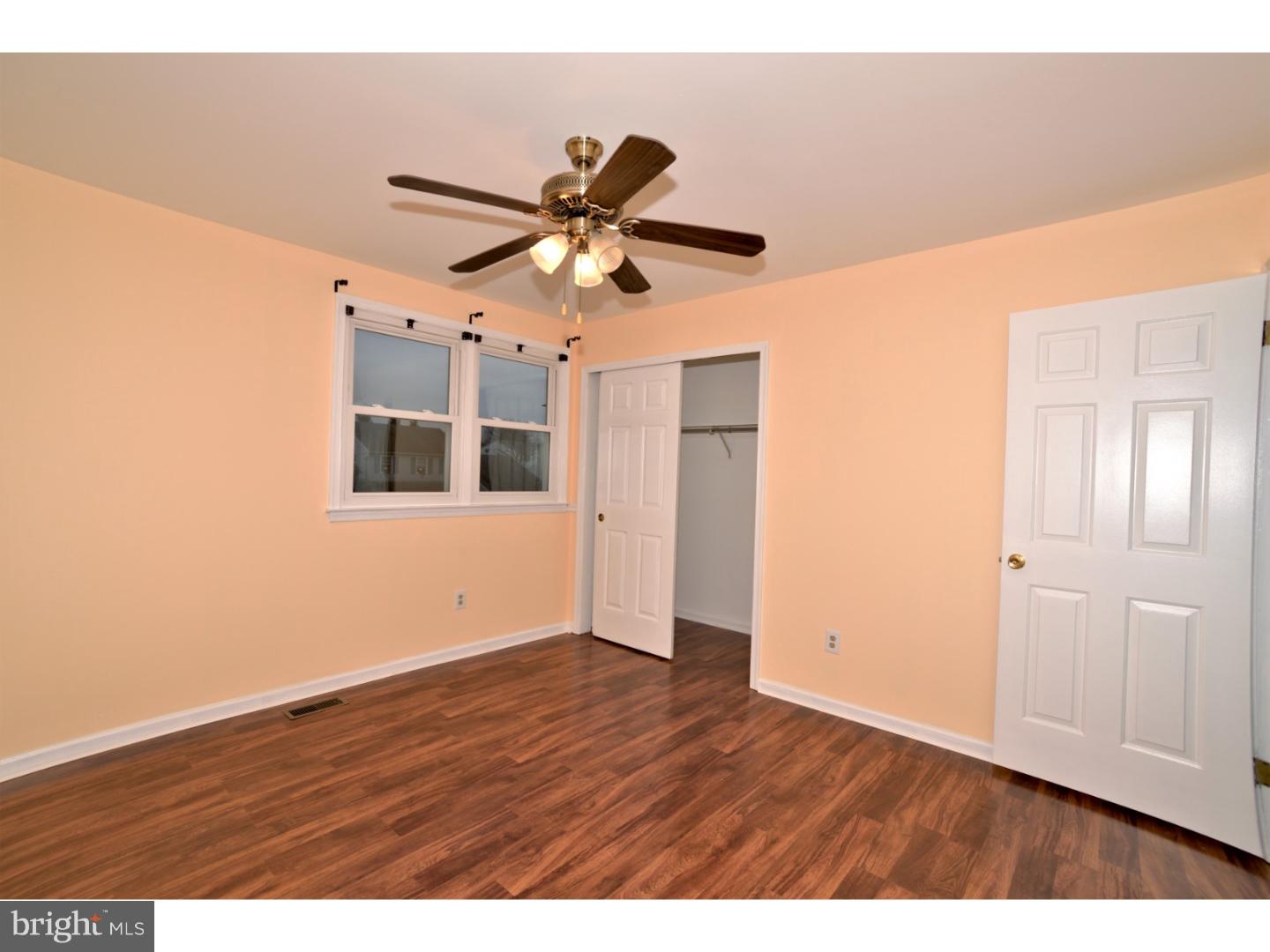 416 Welsford Road Fairless Hills, PA 19030 - Photo 17 of 25 Gallery Image 17