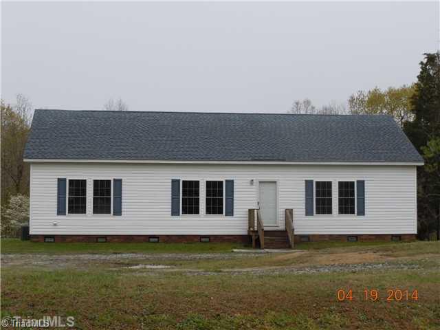 523 Motsinger Road Thomasville, NC 27360 - Photo 1 of 12 Exterior Front.