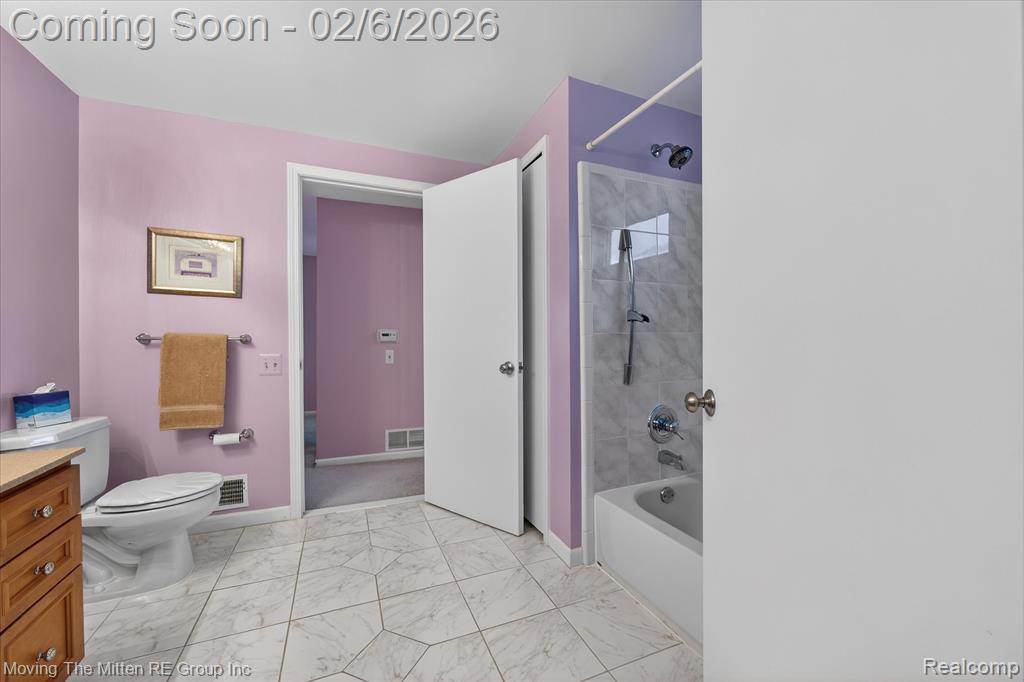 351 Ridgemont Road Grosse Pointe Farms, MI 48236 - Photo 38 of 68