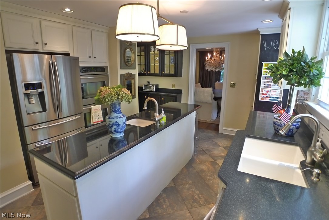 2976 Eaton Road Shaker Heights, OH 44122 - Photo 11 of 34 Gallery Image 11