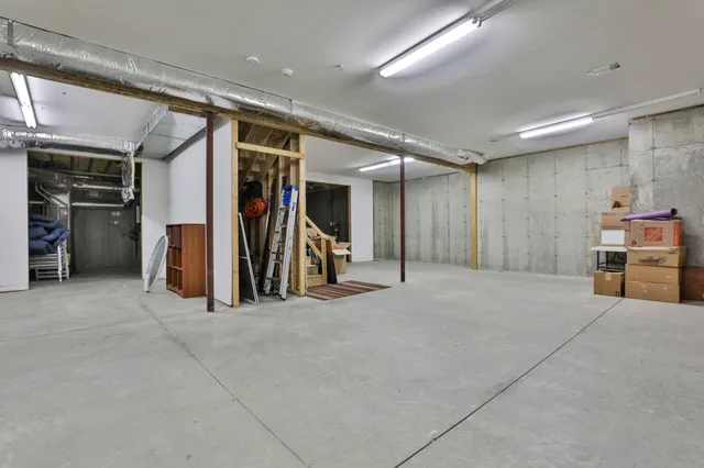 $949,000 | 391 Turner Way, Laconia, NH 03246