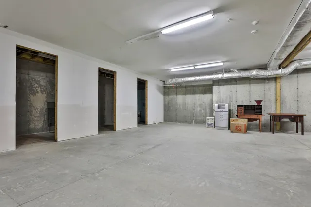 $949,000 | 391 Turner Way, Laconia, NH 03246