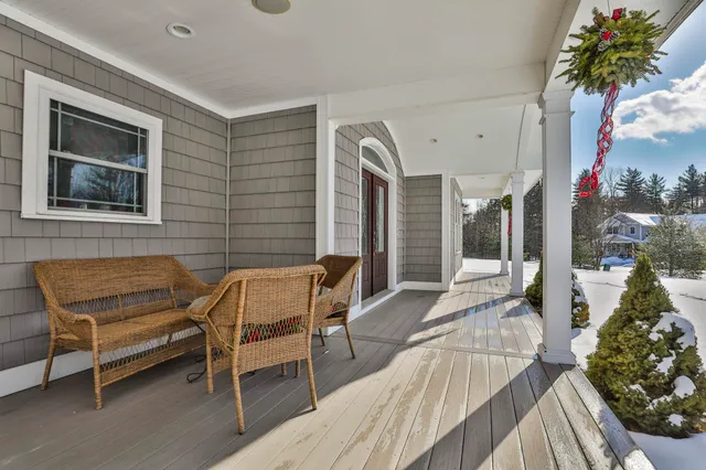 $949,000 | 391 Turner Way, Laconia, NH 03246