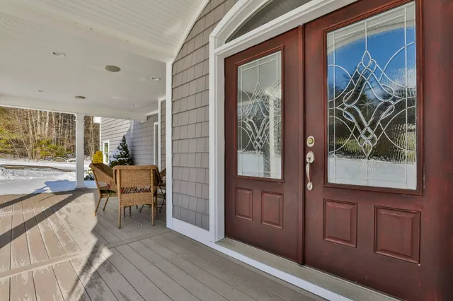 $949,000 | 391 Turner Way, Laconia, NH 03246