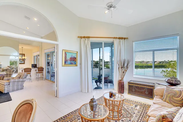 $15,000 | 2703 Captains Way, Jupiter, FL 33477