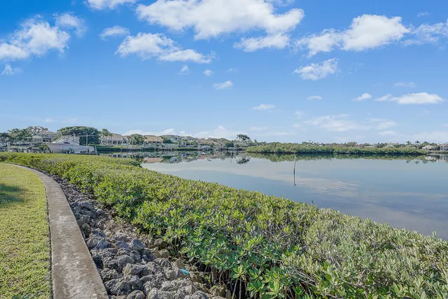 $15,000 | 2703 Captains Way, Jupiter, FL 33477