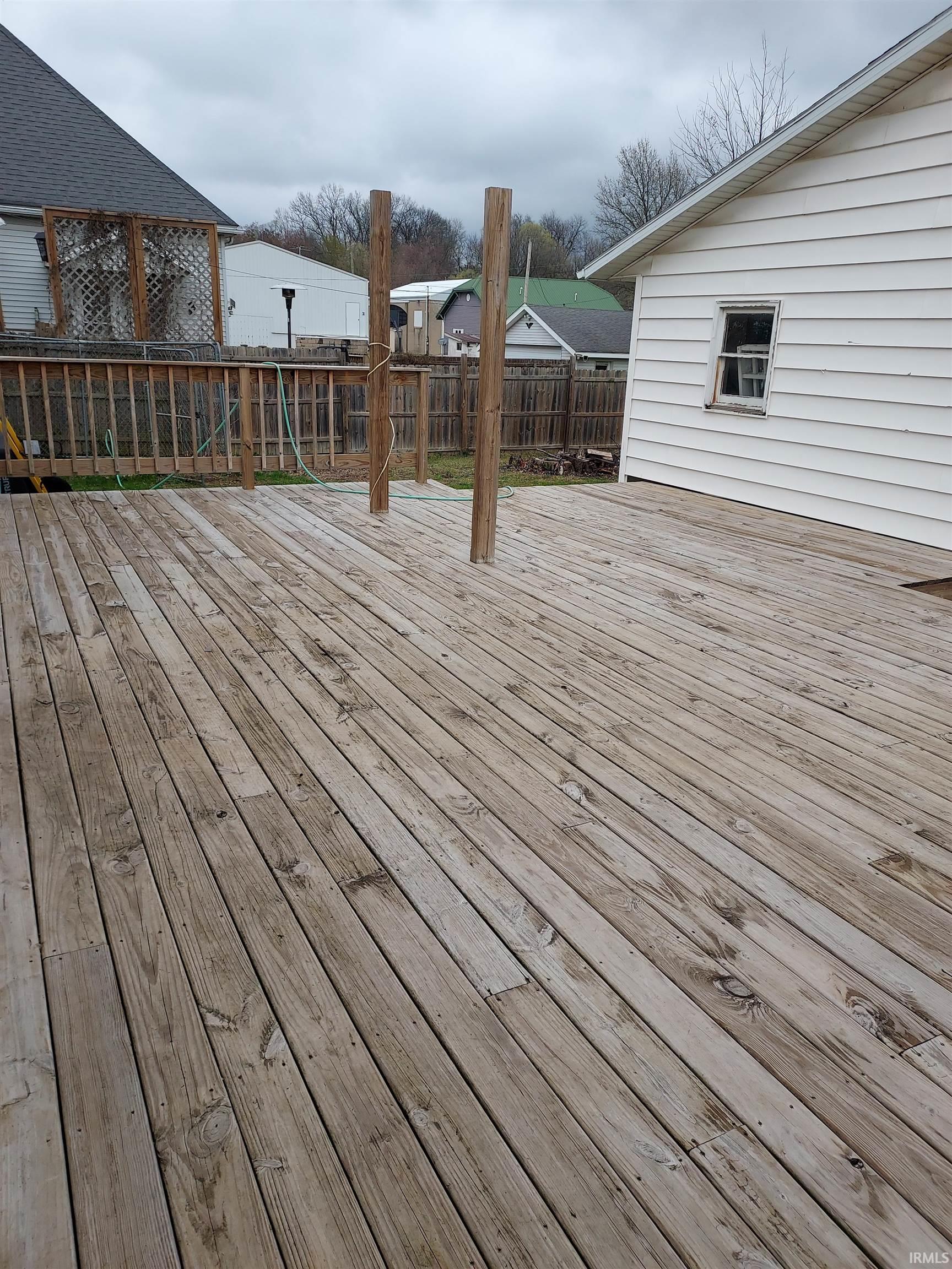 209 South Spring Street Odon, IN 47562 - Photo 3 of 7