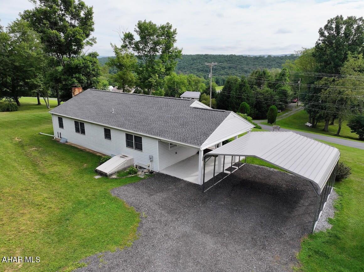 856 Shed Road Bedford, PA 15522 - Photo 4 of 50 Gallery Image 4