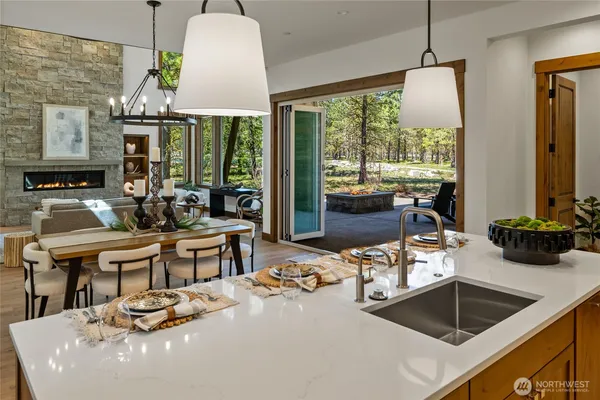 $2,495,000 | 391 Southern Star Ln., Cle Elum, WA 98922