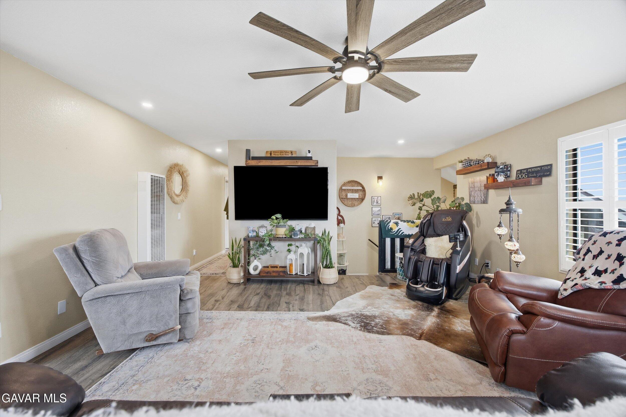 18271 Caparell Court Tehachapi, CA 93561 - Photo 20 of 61 20-Illuminate Photography - 18271 Capar