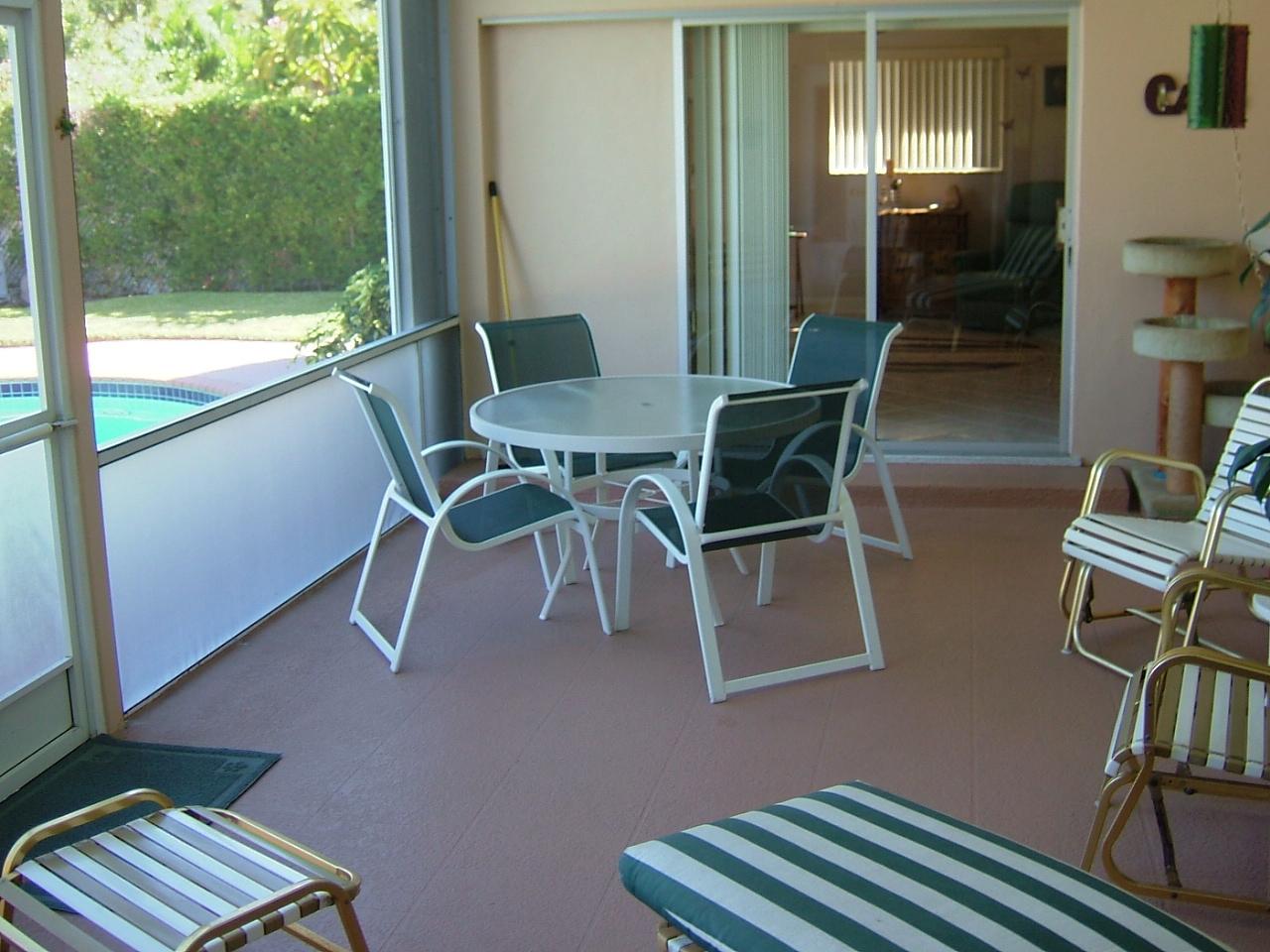 847 Northwest 6th Drive Boca Raton, FL 33486 - Photo 13 of 20 Patio