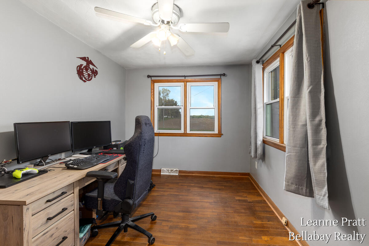 8500 Tasker Road Bellevue, MI 49021 - Photo 20 of 23 8500-Tasker_011