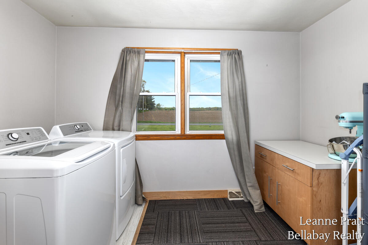 8500 Tasker Road Bellevue, MI 49021 - Photo 21 of 23 8500-Tasker_012