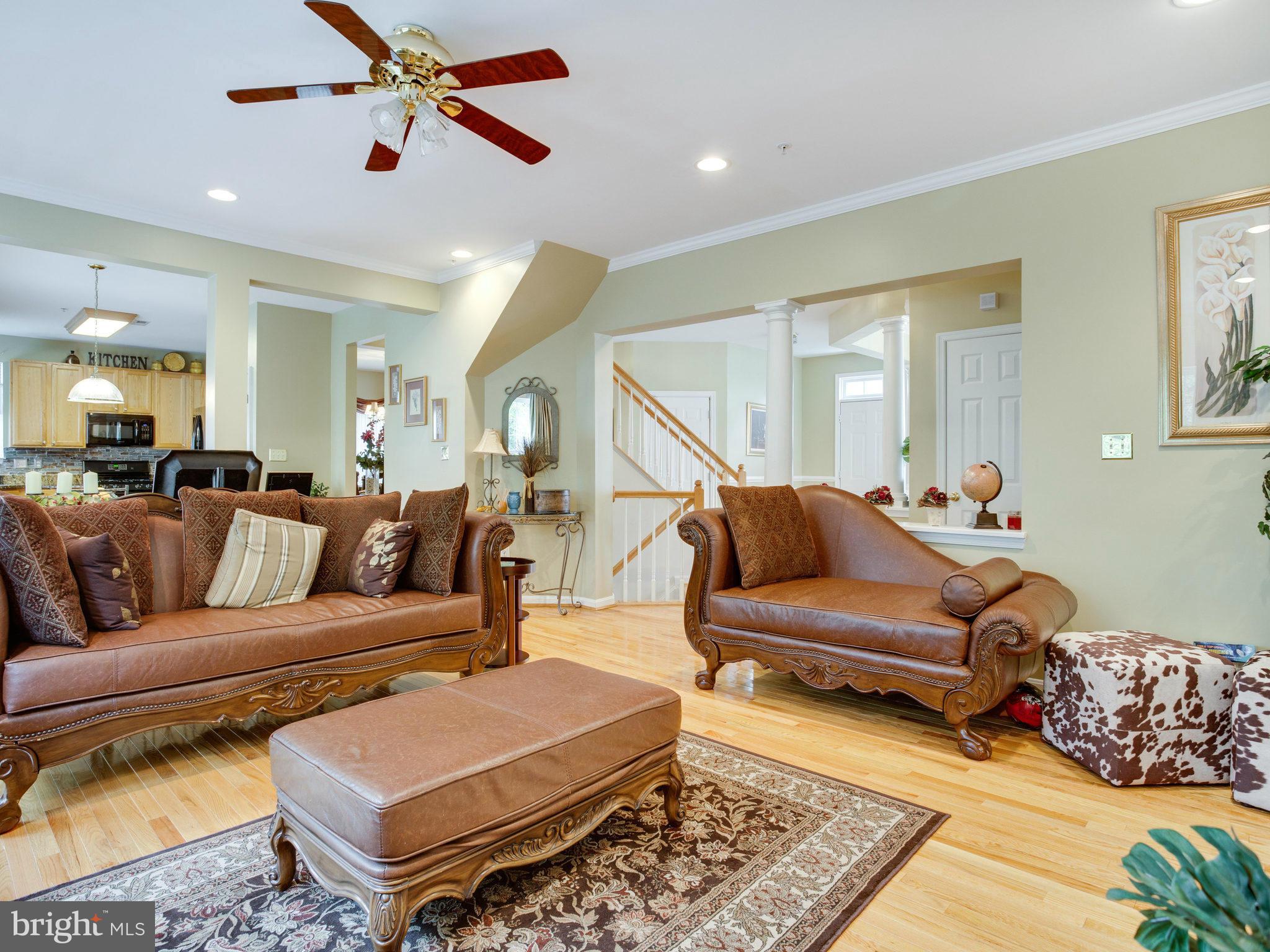 8104 Foxhall Road Clinton, MD 20735 - Photo 8 of 26 Family Room