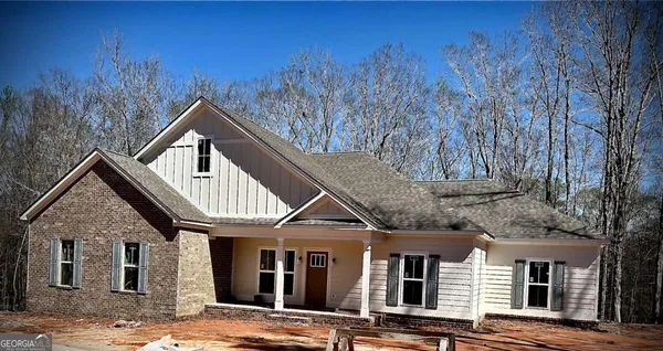 $438,900 | 183 Willow Lk Drive Northwest, Milledgeville, GA 31061