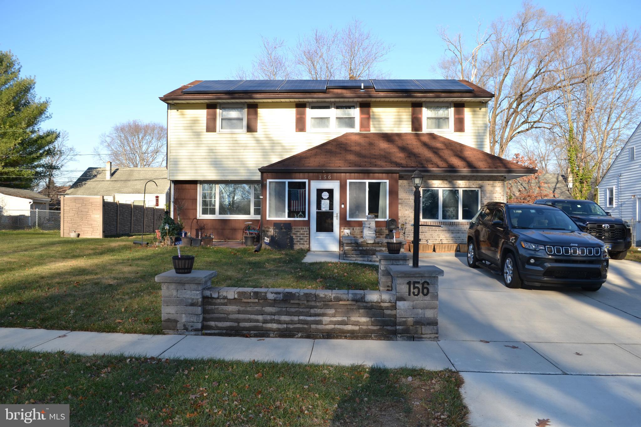 156 Brookside Boulevard Newark, DE 19713 - Photo 2 of 35