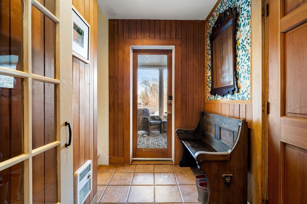 38 Main Street Newbury, MA 01922 - Photo 20 of 41