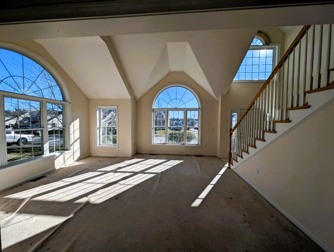 33 Augusta Way Dover, NH 03820 - Photo 11 of 50