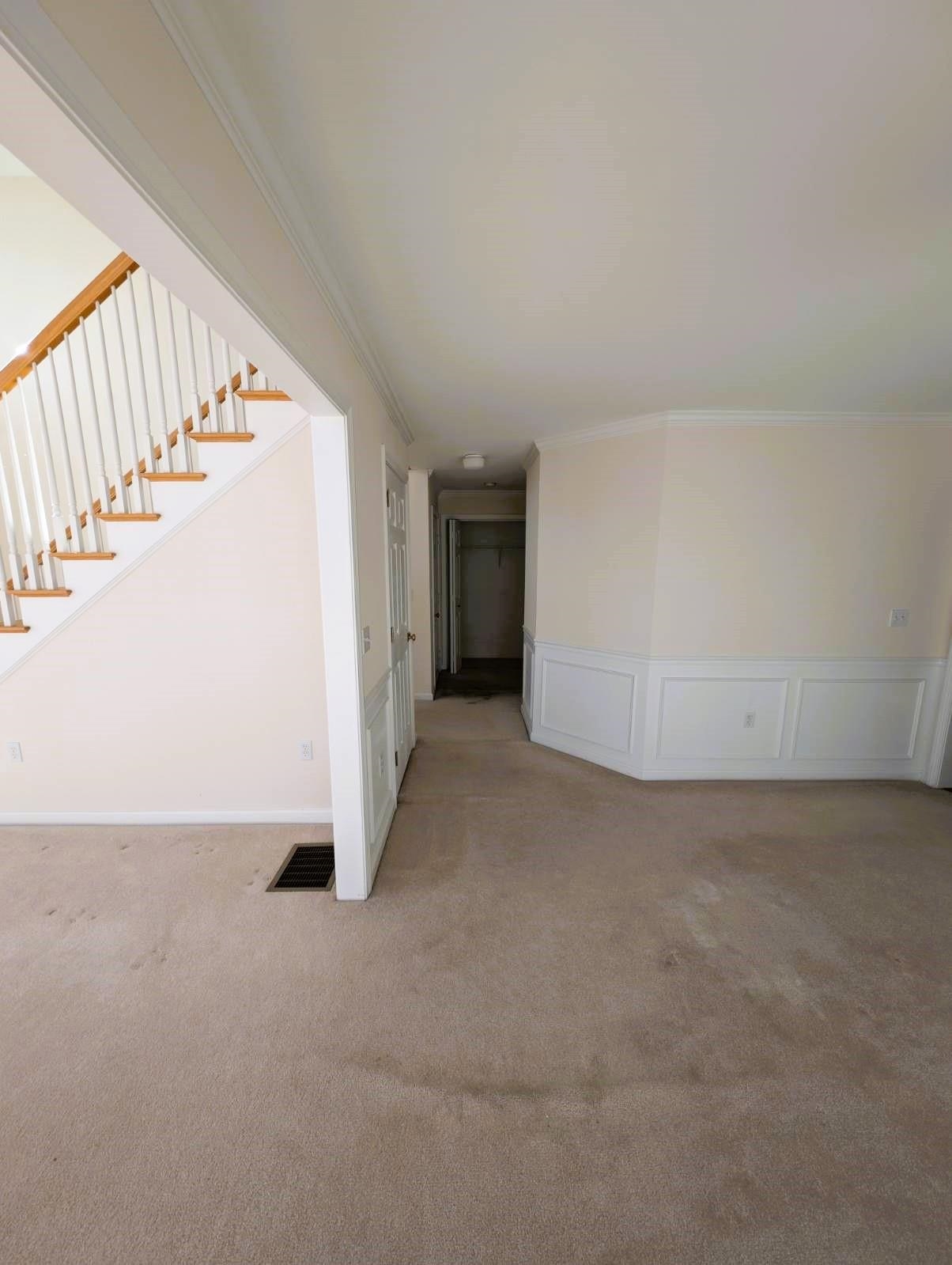 33 Augusta Way Dover, NH 03820 - Photo 12 of 50