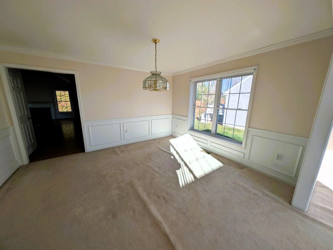 33 Augusta Way Dover, NH 03820 - Photo 13 of 50