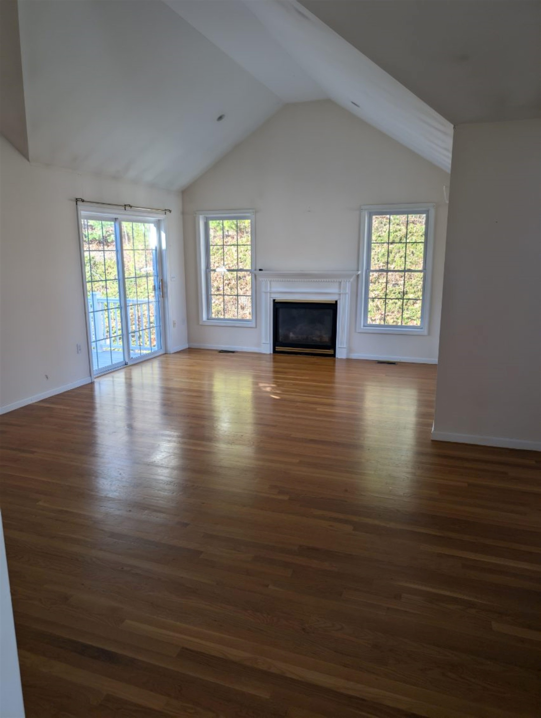 33 Augusta Way Dover, NH 03820 - Photo 22 of 50