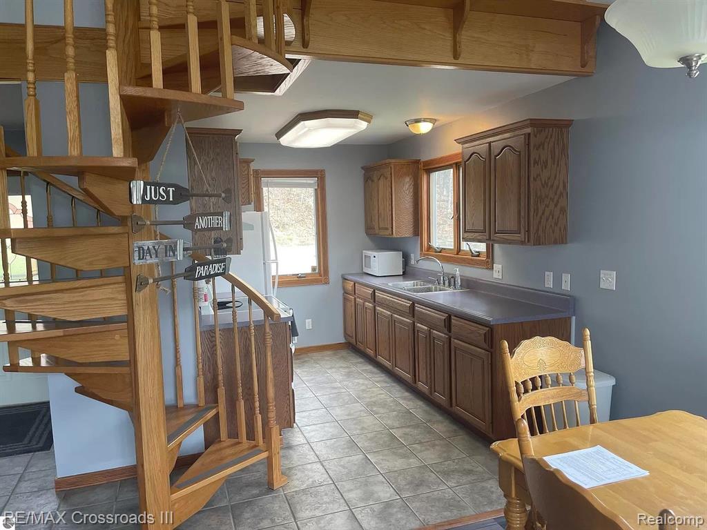 7527 Cove Road Hale, MI 48739 - Photo 6 of 12