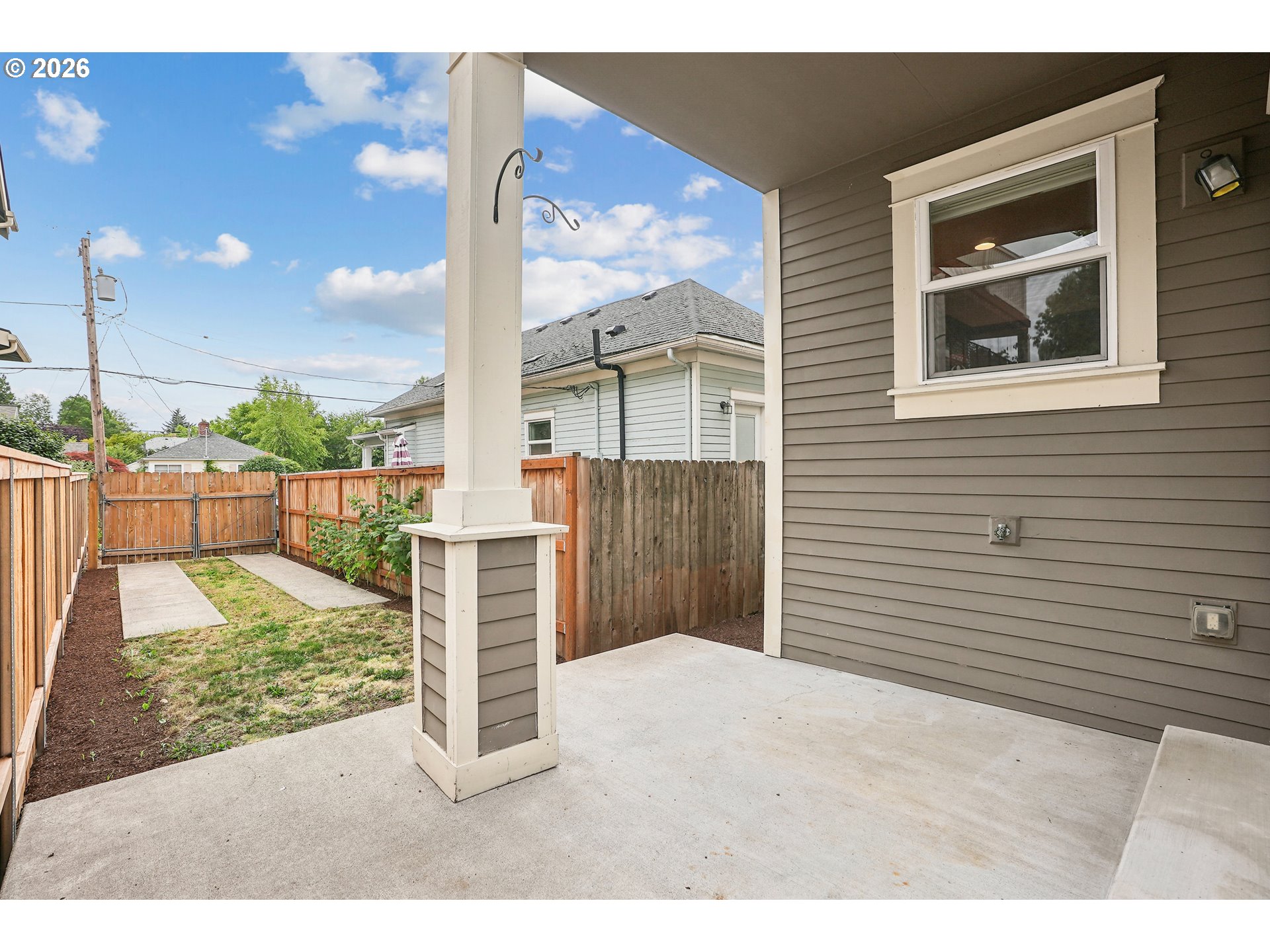 3262 Northeast Rosa Parks Way Portland, OR 97211 - Photo 31 of 33