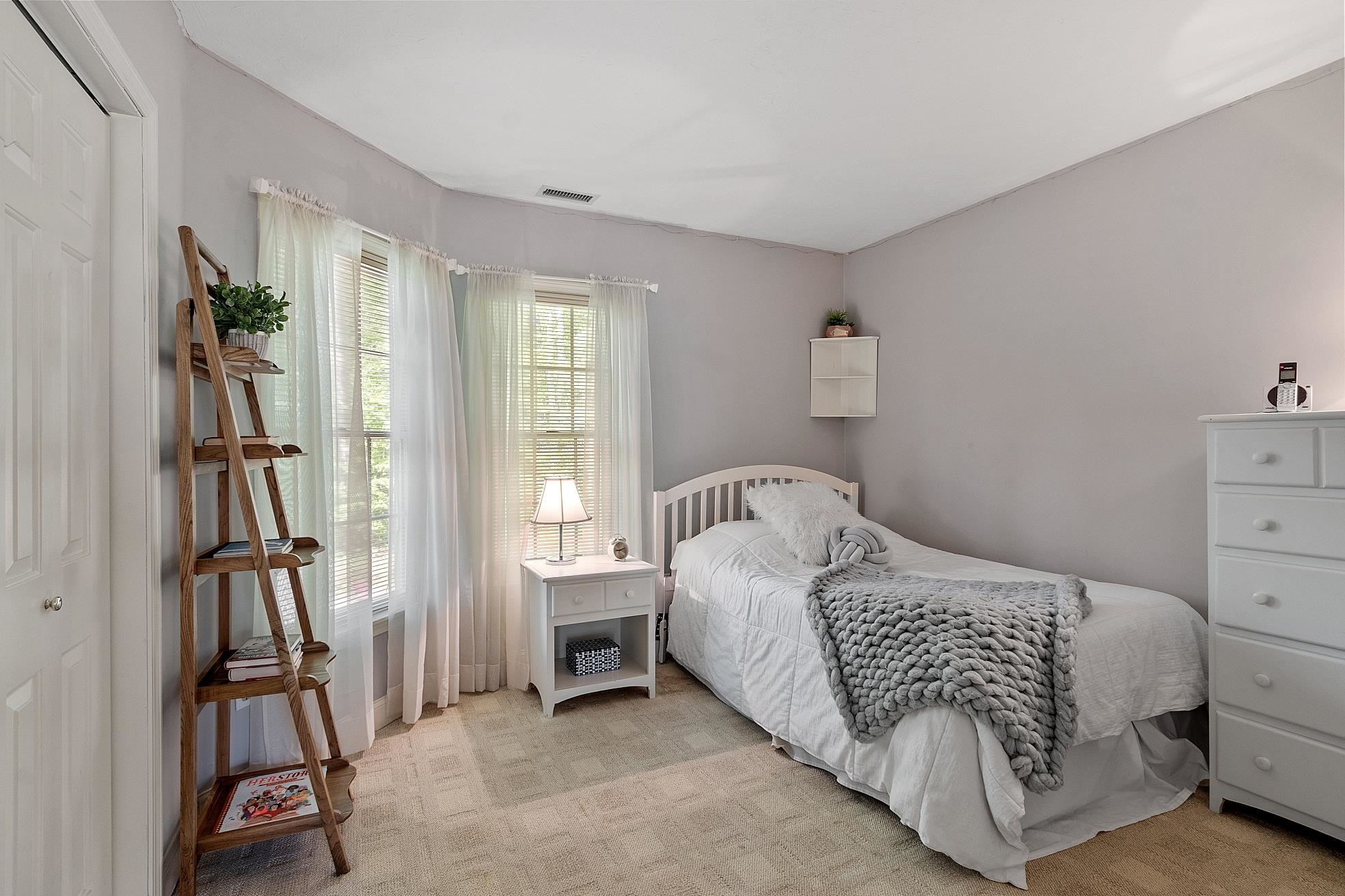 13 Kelly Lane Atkinson, NH 03811 - Photo 32 of 48 Gallery Image 32