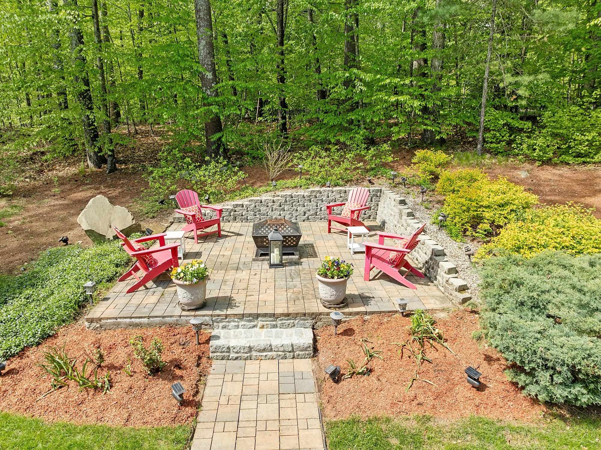13 Kelly Lane Atkinson, NH 03811 - Photo 43 of 48 Gallery Image 43