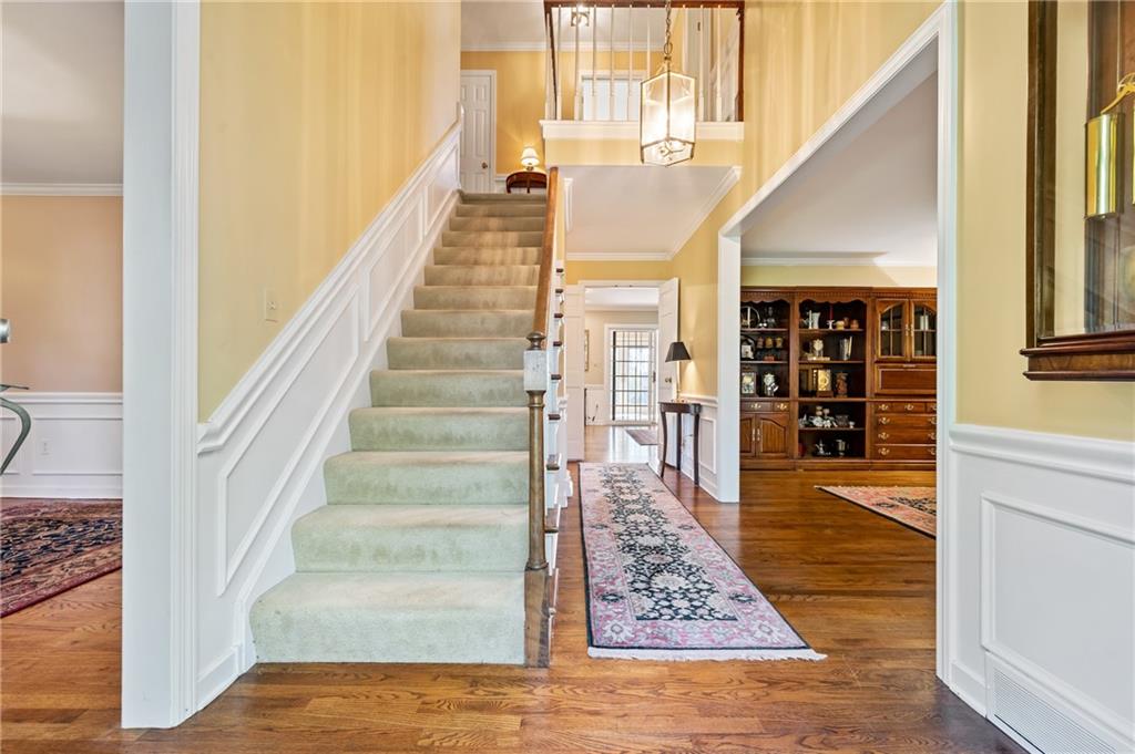 212 Sweet Gum Road Pittsburgh, PA 15238 - Photo 2 of 30 Gallery Image 2