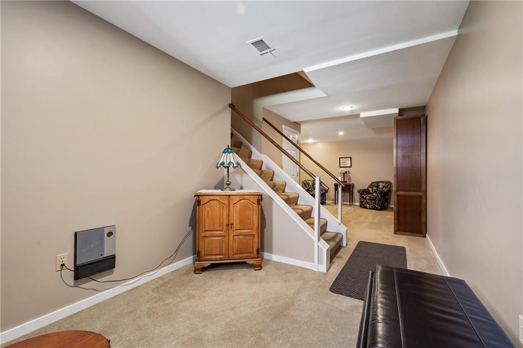 212 Sweet Gum Road Pittsburgh, PA 15238 - Photo 24 of 30 Gallery Image 24