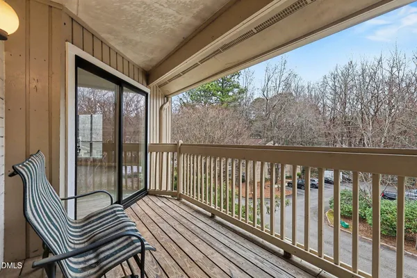 $285,000 | 132 New Kent Place, Cary, NC 27511