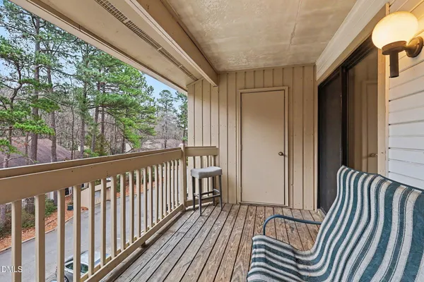 $285,000 | 132 New Kent Place, Cary, NC 27511
