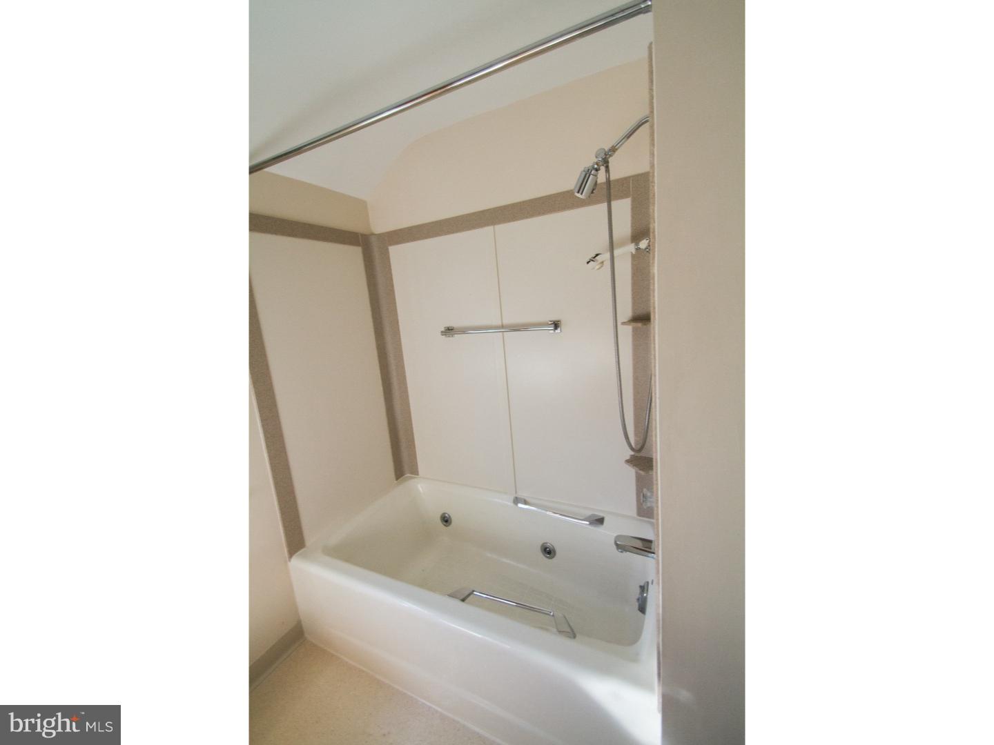 526 Harding Avenue Shillington, PA 19607 - Photo 15 of 25