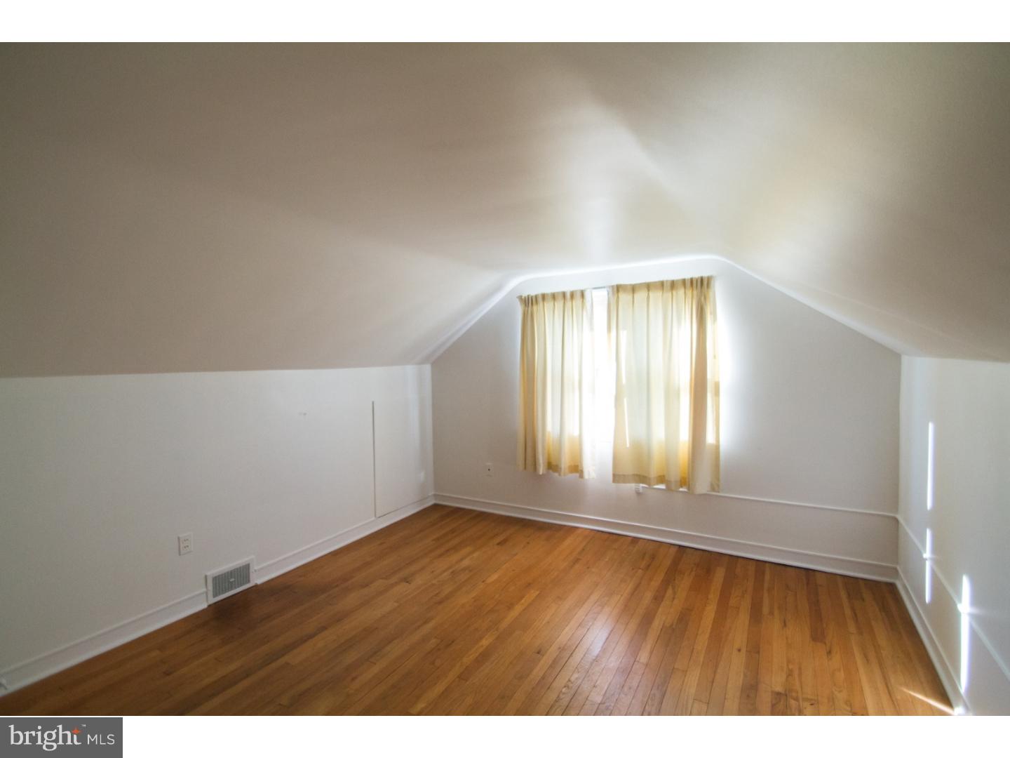 526 Harding Avenue Shillington, PA 19607 - Photo 16 of 25