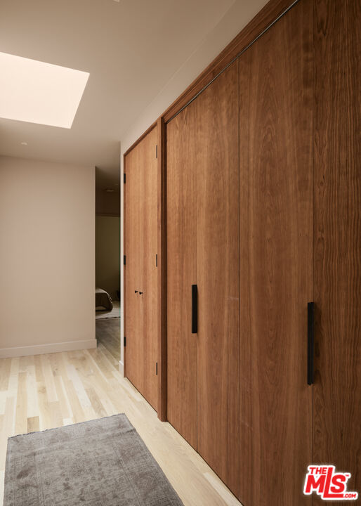 775 San Rafael Terrace Pasadena, CA 91105 - Photo 23 of 56 a very nice looking room