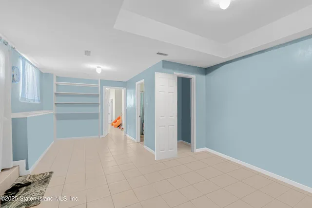 $710,000 | 23 Deirdre Court | Concord