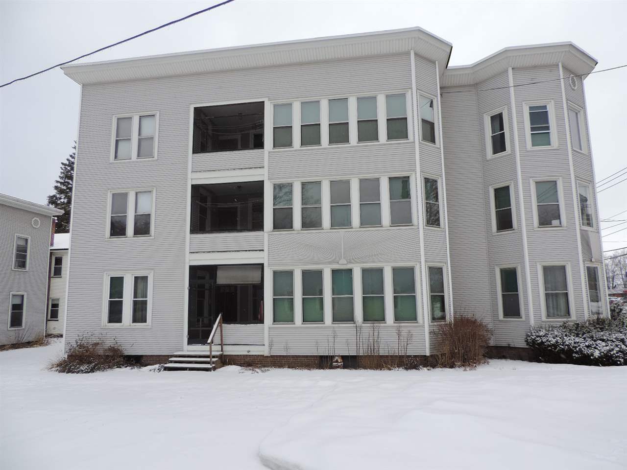 38-48 3rd Street Newport, VT 05855 - Photo 2 of 27