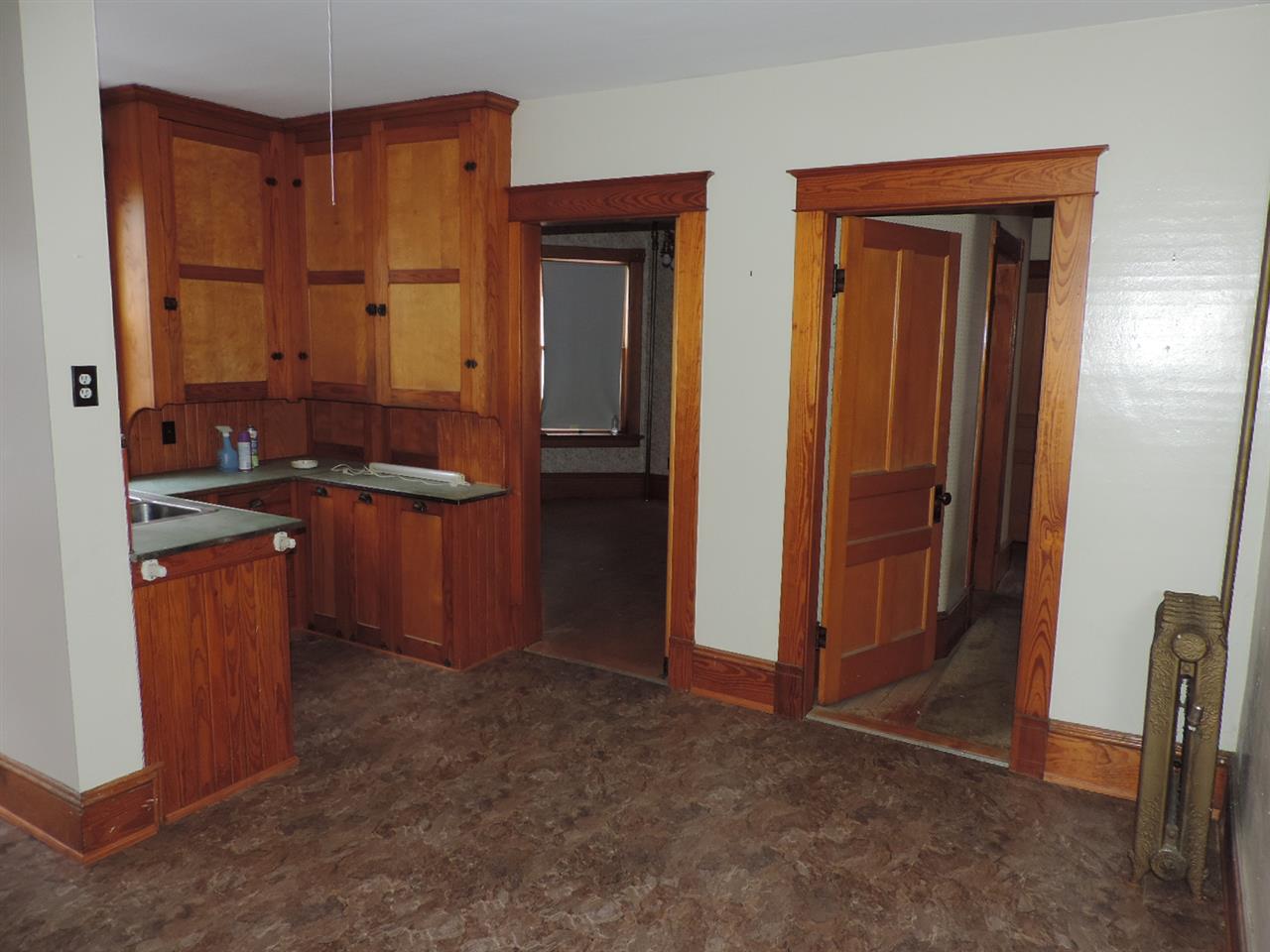 38-48 3rd Street Newport, VT 05855 - Photo 3 of 27