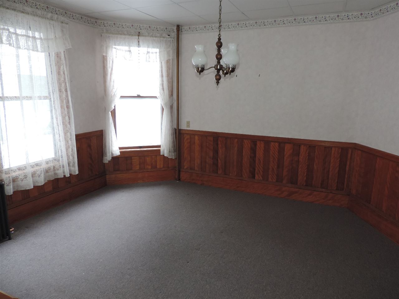 38-48 3rd Street Newport, VT 05855 - Photo 4 of 27