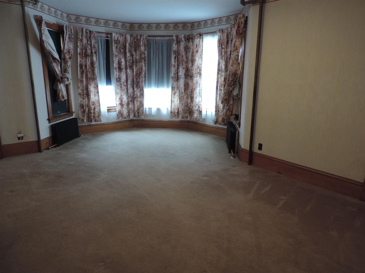 38-48 3rd Street Newport, VT 05855 - Photo 6 of 27