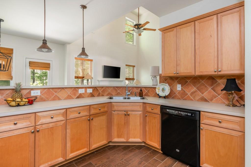 13974 Sunfish Bend Alpharetta, GA 30004 - Photo 18 of 55