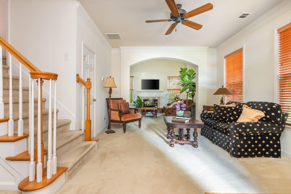 13974 Sunfish Bend Alpharetta, GA 30004 - Photo 5 of 55