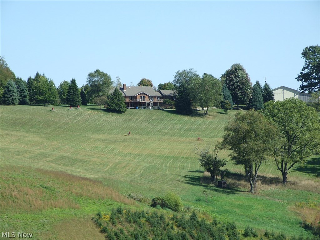 2067 Royal Road Southwest Dellroy, OH 44620 - Photo 2 of 8