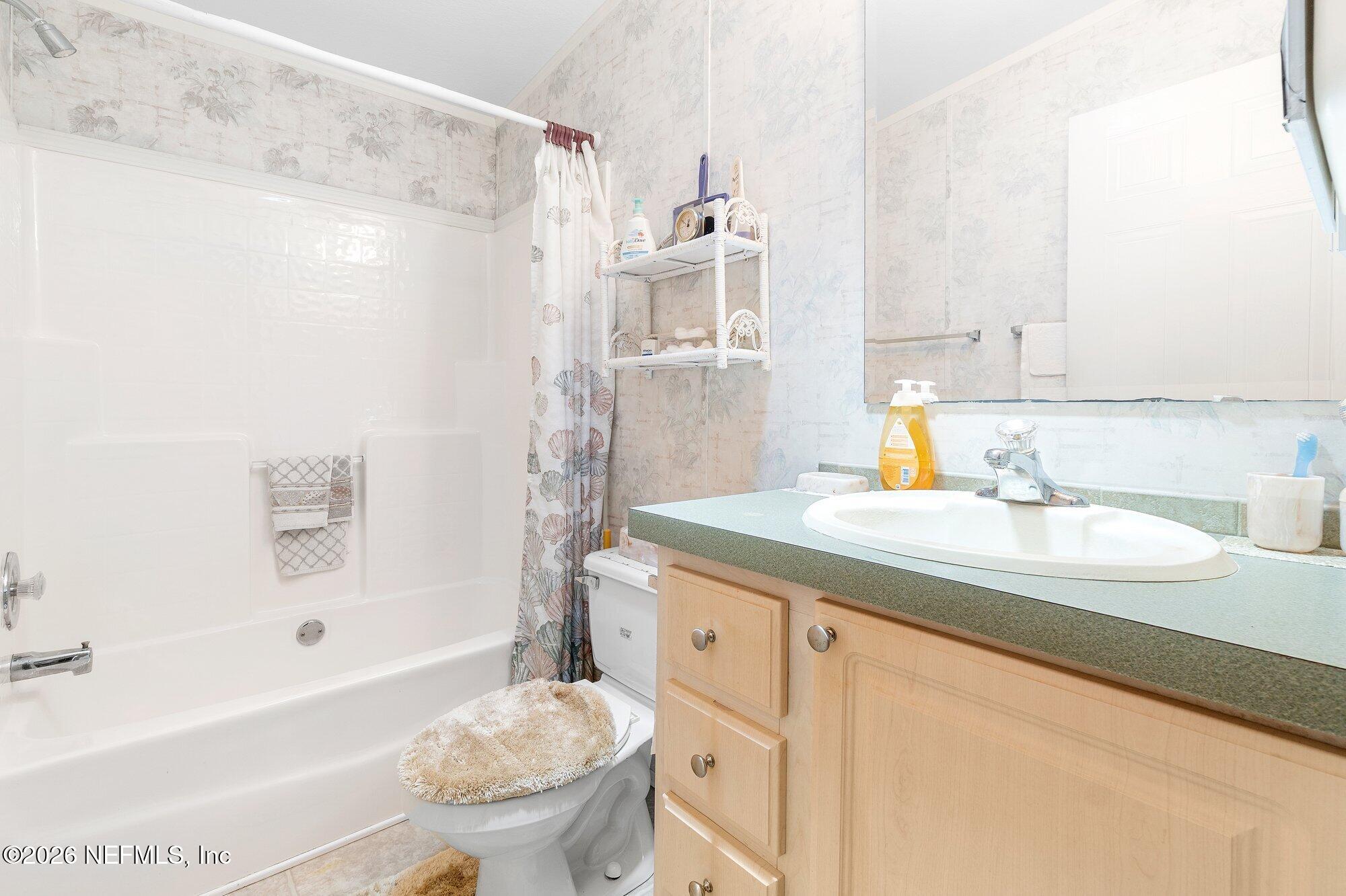 100 Mcgrady Lake Road Crescent City, FL 32112 - Photo 25 of 59 Bathroom 2