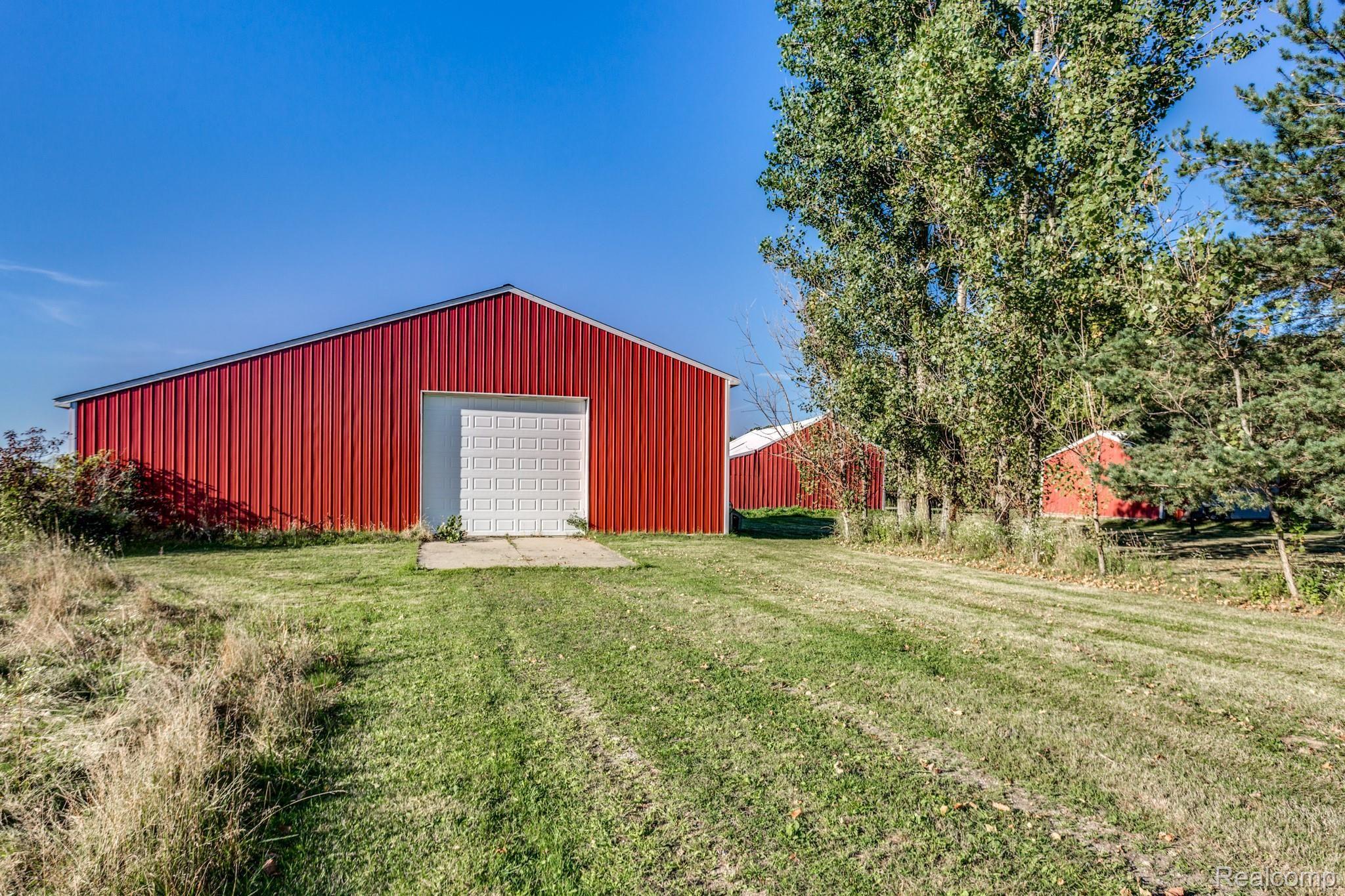 9066 Yale Road Avoca, MI 48006 - Photo 5 of 36 9066 Yale Rd-5.JPG